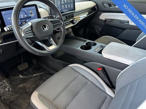 Used 2024 Honda Prologue EX image 10