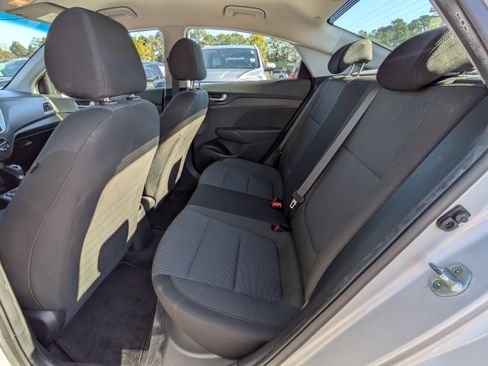 Certified 2021 Hyundai Accent SE image 13