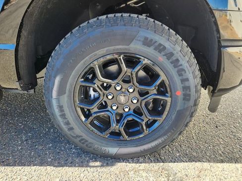 New 2026 Ford F150 XLT image 19