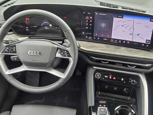Certified 2025 Audi Q5 Premium Plus AWD/4WD image 35