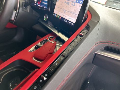 Used 2021 Chevrolet Corvette Stingray Preferred Cpe w/ Chrome Exterior Badge Package image 24