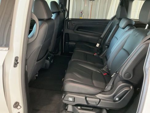 Certified 2023 Honda Odyssey Sport image 15