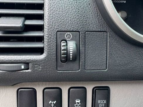 Used 2009 Toyota 4Runner Sport AWD/4WD image 12