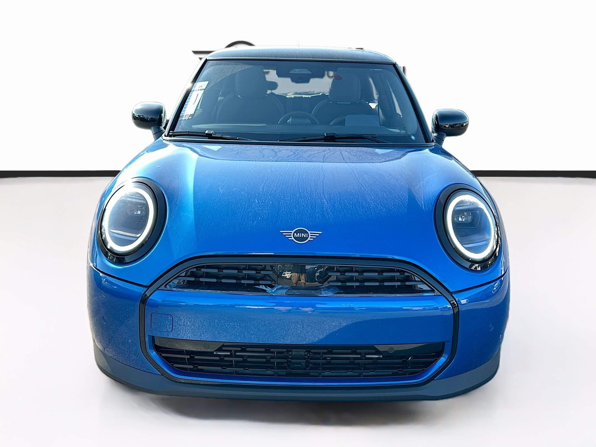 New 2026 MINI Cooper 2-Door Hardtop FWD image 2