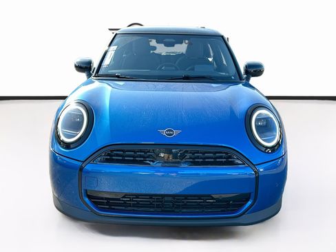 New 2026 MINI Cooper 2-Door Hardtop FWD image 2