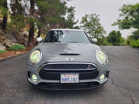 Used 2016 MINI Cooper Clubman S FWD image 4