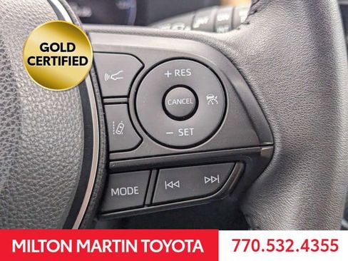 Used 2023 Toyota RAV4 Limited image 27