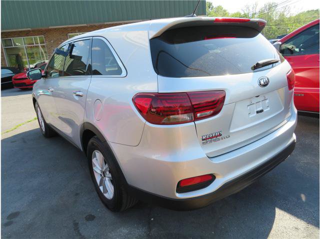 Used 2019 Kia Sorento FWD V6 image 18
