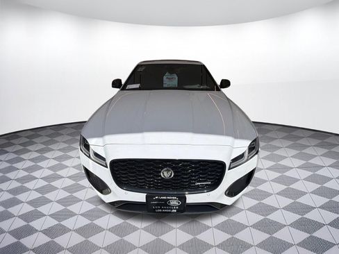Used 2024 Jaguar XF R-Dynamic SE AWD/4WD image 6
