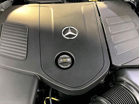 New 2026 Mercedes-Benz GLC 300 4MATIC image 15