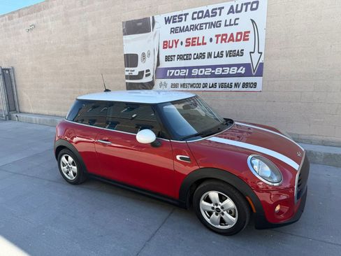 Used 2016 MINI Cooper 2-Door Hardtop image 2