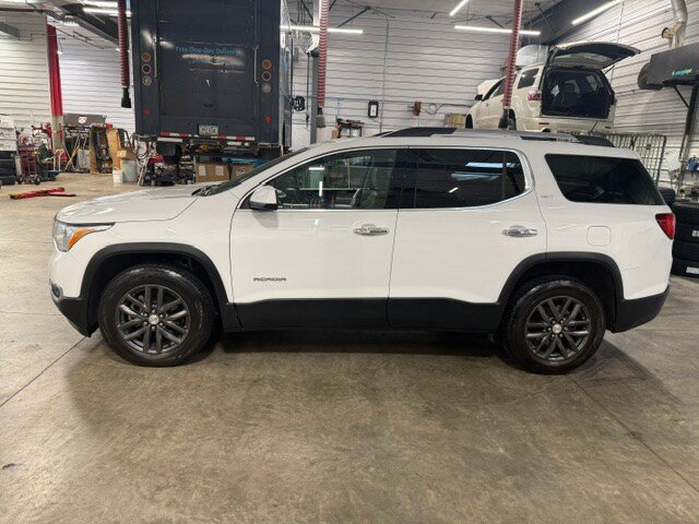 Used 2017 GMC Acadia SLT AWD/4WD image 32