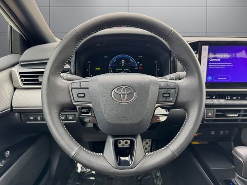 Certified 2025 Toyota Camry SE w/ Multimedia Upgrade Package AWD/4WD image 13