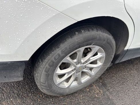 Used 2021 Chevrolet Equinox LT w/ LPO, Cargo Package image 12