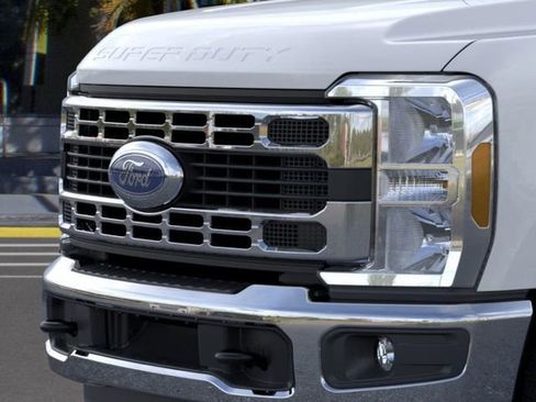 New 2026 Ford F350 XL w/ XL Chrome Package image 17