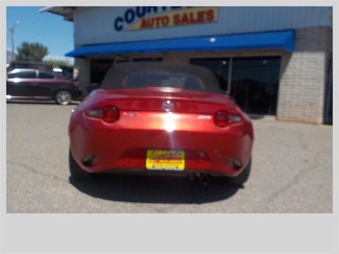 Used 2016 MAZDA MX-5 Miata Grand Touring RWD image 10