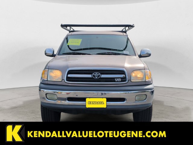 Used 2001 Toyota Tundra SR5 w/ Convenience Pkg RWD image 2