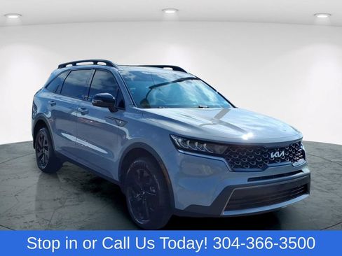 Used 2023 Kia Sorento S w/ Panoramic Sunroof Package AWD/4WD image 7