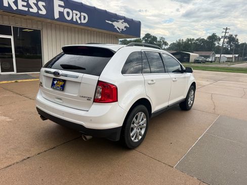 Used 2014 Ford Edge Limited w/ Driver Entry Package AWD/4WD image 3