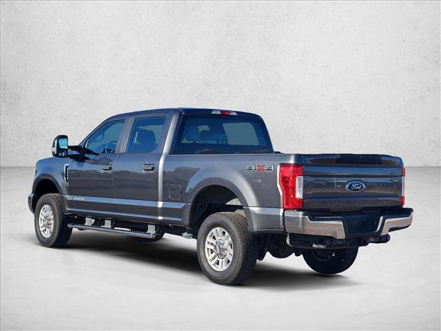 Used 2017 Ford F250 XL w/ STX Appearance Package AWD/4WD image 8
