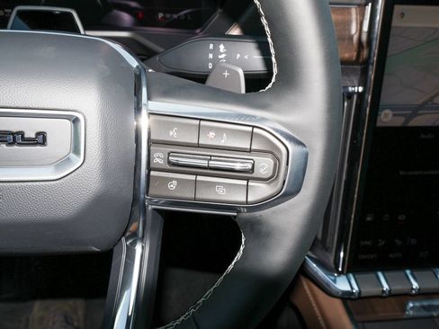 New 2027 GMC Acadia Denali Ultimate w/ LPO, Floor Liner Package AWD/4WD image 27