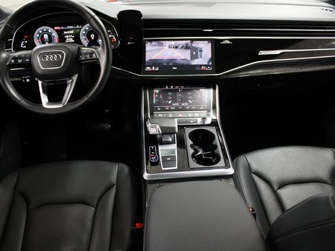 Used 2025 Audi Q7 2.0T Premium w/ Convenience Package image 21