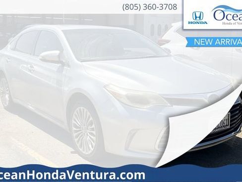 Used 2016 Toyota Avalon Limited w/ Toyota Safety Sense Package FWD image 1