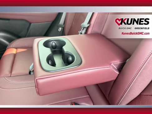 New 2026 Buick Envision Sport Touring AWD/4WD image 32
