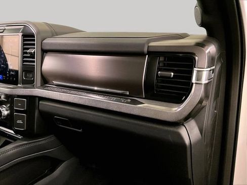 Used 2026 Ford F250 Platinum AWD/4WD image 15