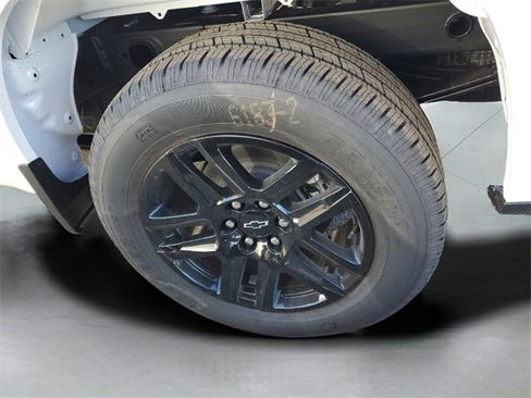New 2026 Chevrolet Silverado 1500 Custom image 9