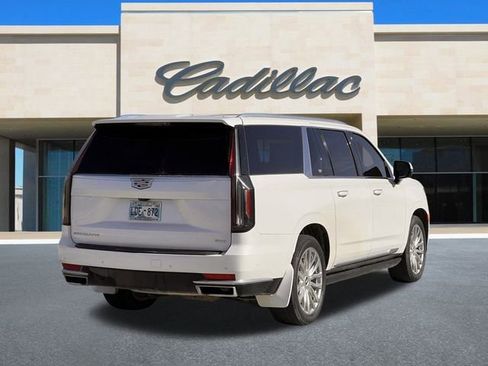 Used 2021 Cadillac Escalade ESV Premium Luxury w/ Driver Assist Tech Package image 4