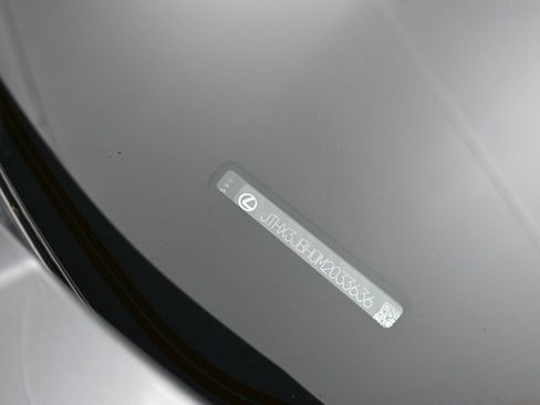 Used 2021 Lexus UX 200 w/ Accessory Package (Z2) FWD image 39