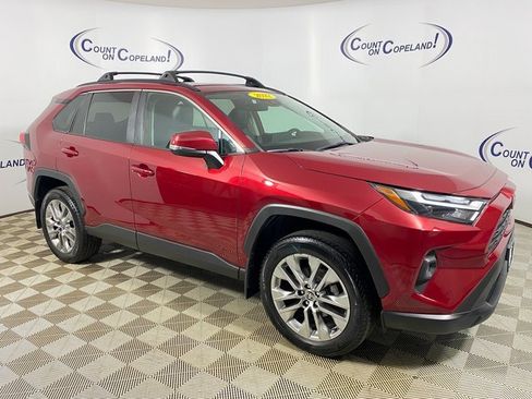 Certified 2022 Toyota RAV4 XLE Premium image 1