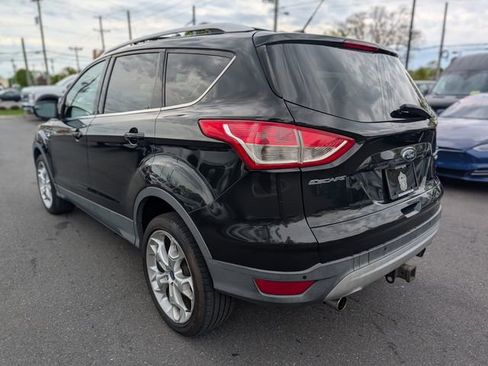 Used 2013 Ford Escape Titanium w/ Class II Trailer Tow Pkg AWD/4WD image 2