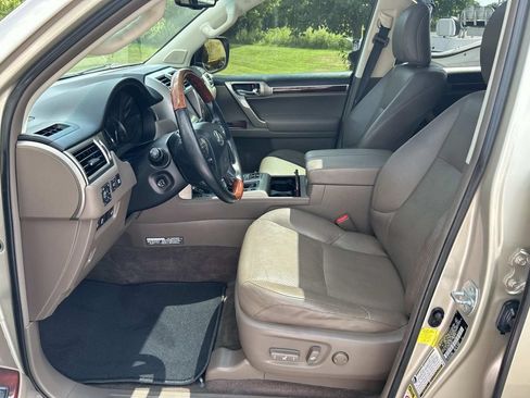 Used 2011 Lexus GX 460 Premium AWD/4WD image 27