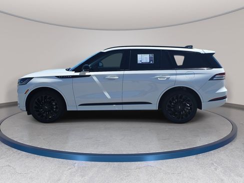 New 2026 Lincoln Aviator Reserve AWD/4WD image 8