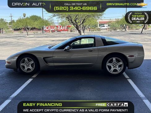 Used 1999 Chevrolet Corvette Coupe w/ Roof Pkg RWD image 4