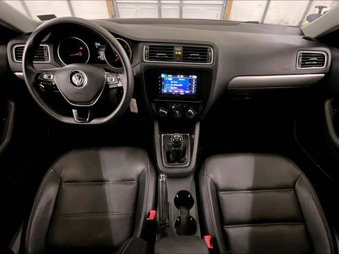 Used 2018 Volkswagen Jetta Wolfsburg Edition FWD image 14