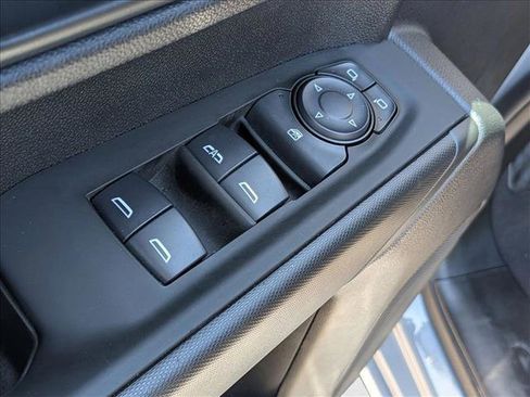 Used 2025 Chevrolet Silverado 1500 Custom Trail Boss AWD/4WD image 11