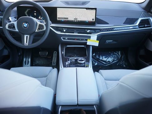 Used 2025 BMW X5 M60i image 14
