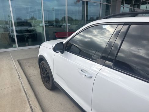 Used 2024 Kia Telluride EX X-Line image 8