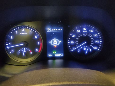 Used 2016 Hyundai Tucson Limited w/ Option Group 03 FWD image 23
