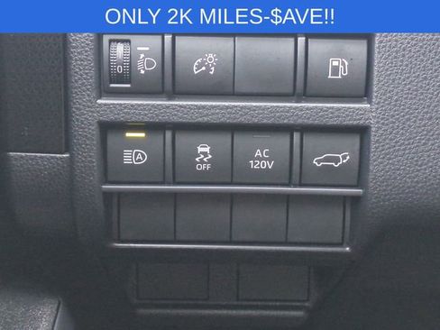 Used 2026 Toyota 4Runner Limited AWD/4WD image 19
