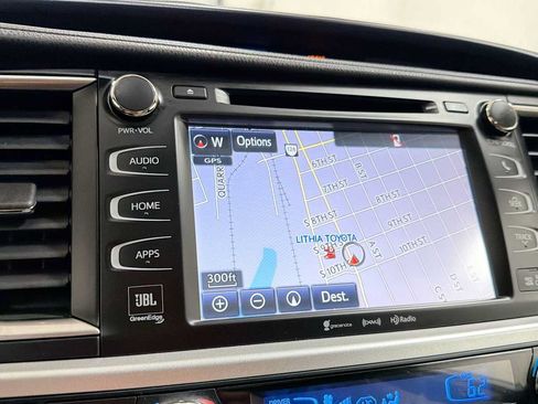 Certified 2018 Toyota Highlander Limited AWD/4WD image 20