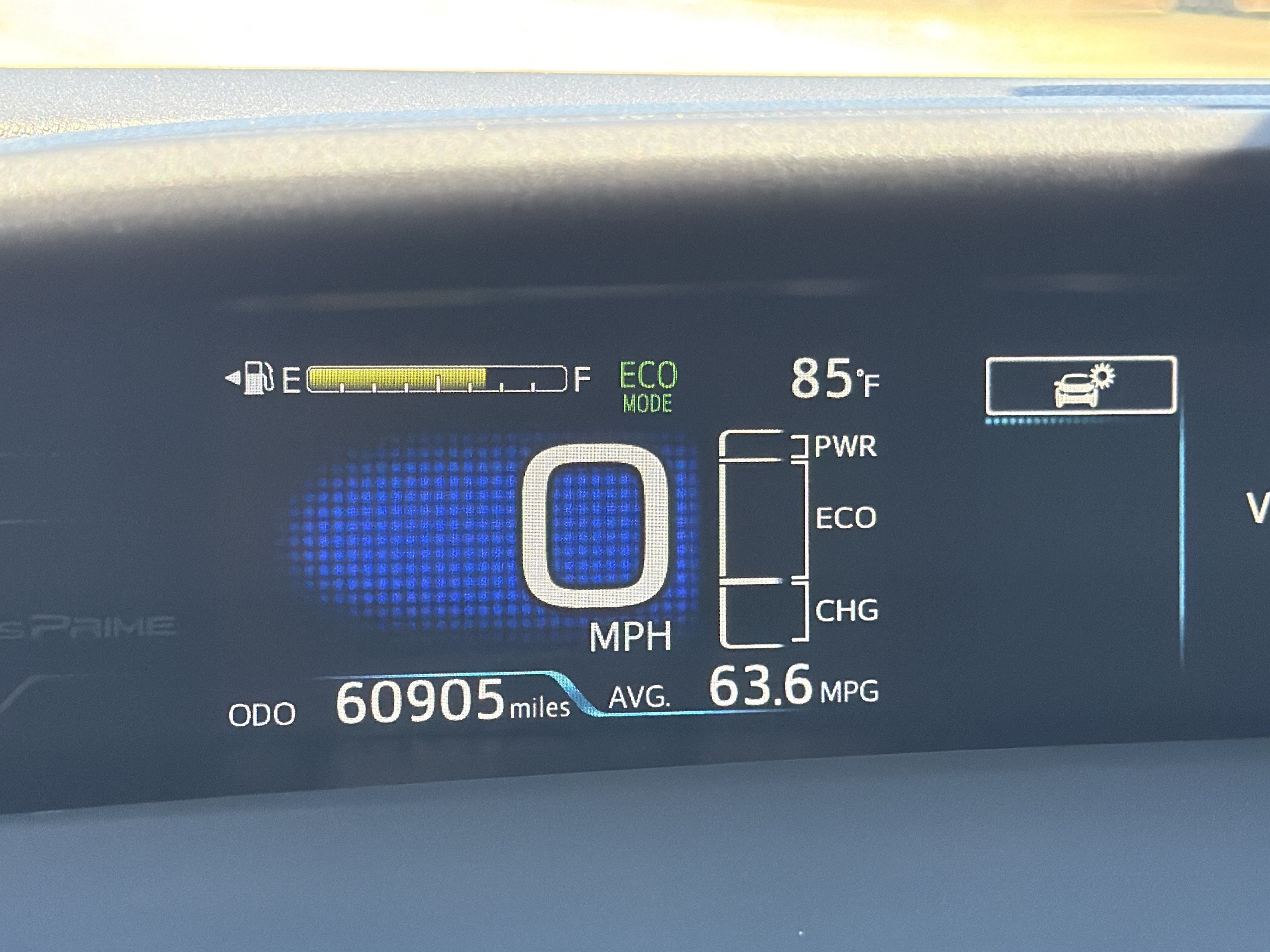 Used 2017 Toyota Prius Prime Premium FWD image 7