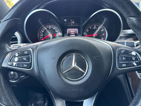 Used 2018 Mercedes-Benz C 300 Sedan image 11