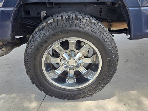 Used 2019 Ford F250 Lariat w/ Lariat Ultimate Package AWD/4WD image 26