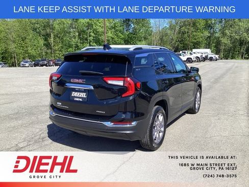 Used 2024 GMC Terrain SLT AWD/4WD image 7
