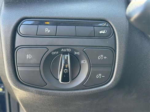 Used 2020 INFINITI QX50 Luxe w/ Cargo Package image 28