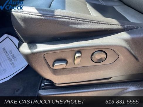 Used 2022 Chevrolet Tahoe LT w/ Luxury Package AWD/4WD image 13